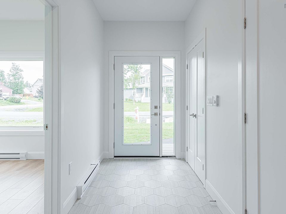 102 Tyler St East Hants, NS, B2T0A8 Apartments for Rent Zillow