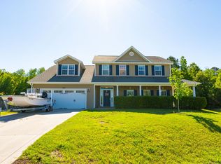 193 River Winding Rd, Jacksonville, NC 28540