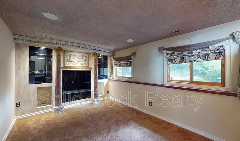 6713 Fredrick Dr — Photo 13