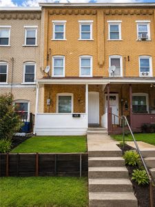 425 E Susquehanna St, Allentown, PA, 18103