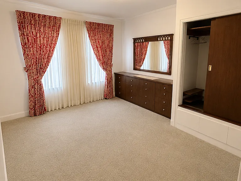 3326 Ward St — Photo 7