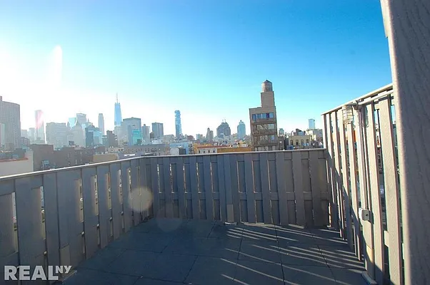 Rented by REAL New York | media 42