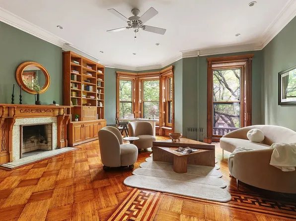 836 President St, Brooklyn, NY 11215