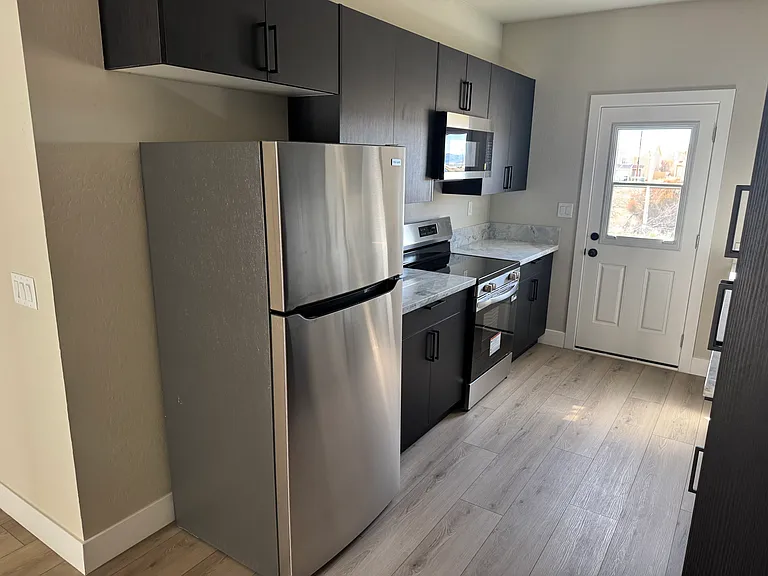1341 E Arrowhead St #2 — Photo 10