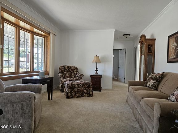 5th image of 5305 Fern Dr