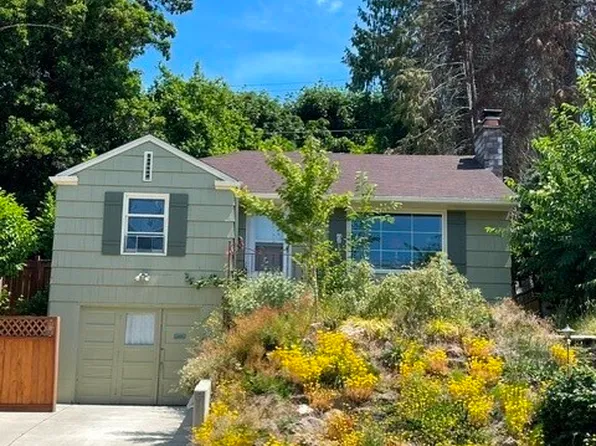 5942 37th Avenue SW, Seattle, WA 98126