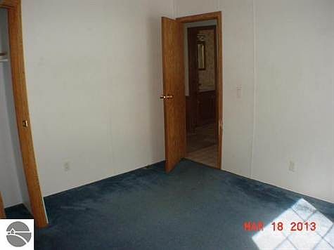 2nd image of 4086 Brookview Dr E