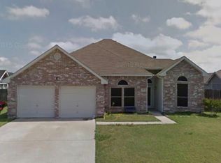 502 Willow Ln, Forney, TX 75126