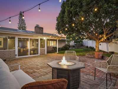 1350 La Mirada Way, Escondido, CA, 92026