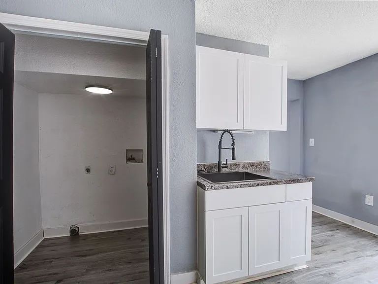 2307 S Fraser St — Photo 26