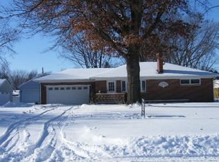 241 Fairfield St, Waterloo, IA 50703