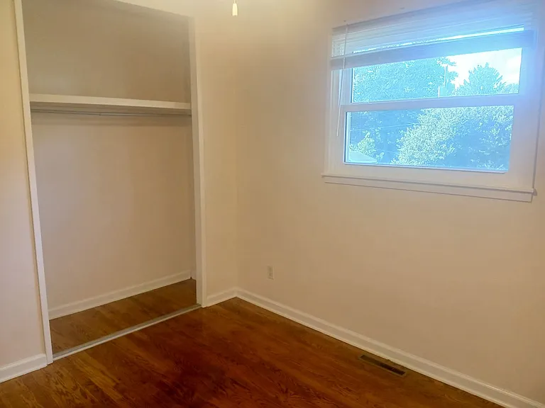 11508 E 51st St — Photo 51
