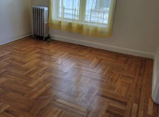 318 E 93rd St, Brooklyn, NY 11212