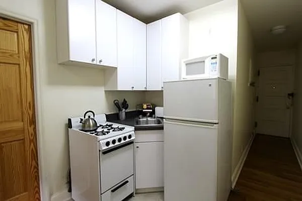 Rented by Compass | media 8