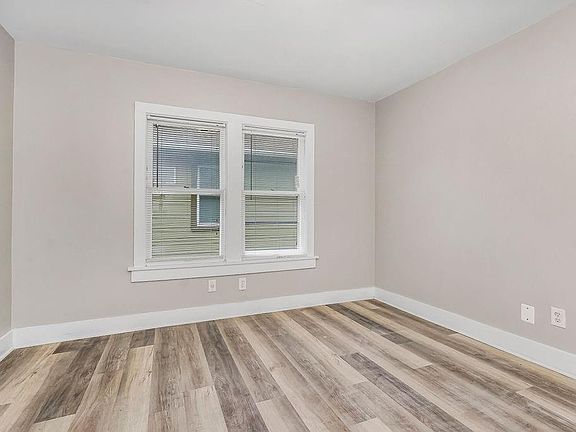 4th image of 5306 Brooklyn Ave