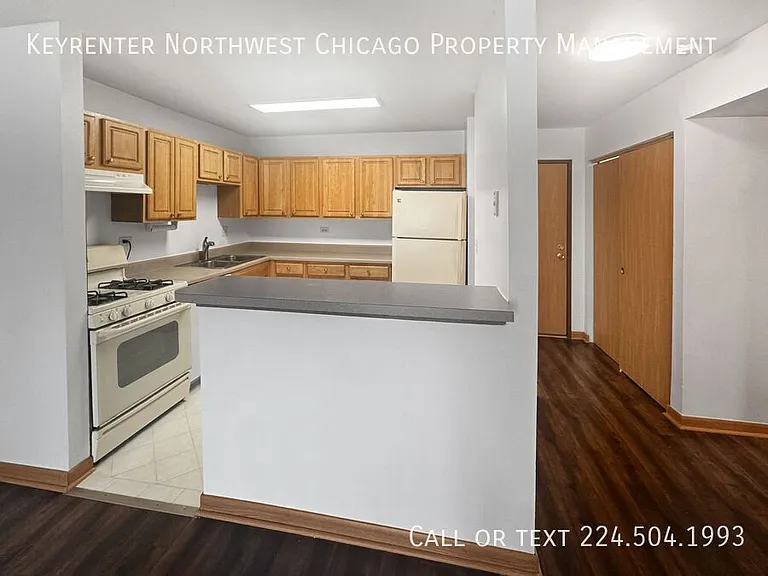 3000 Bayside Dr #107 — Photo 19