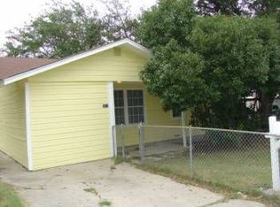 2812 NW 22nd St, Fort Worth, TX 76106