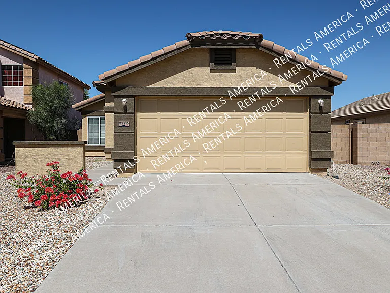 22216 W Hadley St — Photo 3