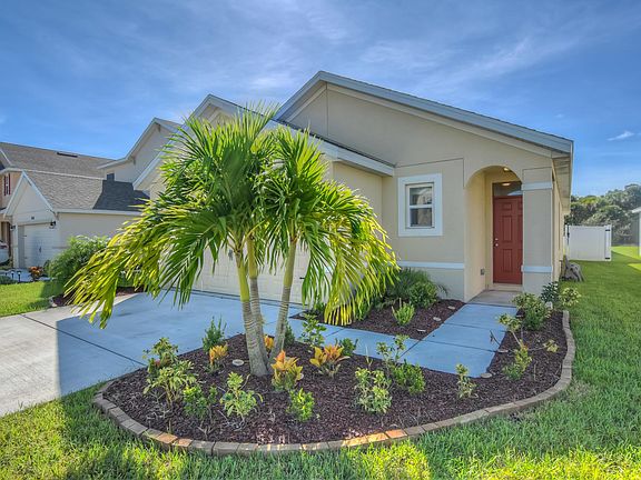 5th image of 11169 SW Sophronia St
