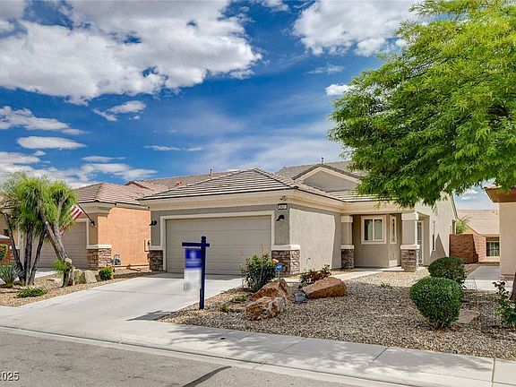 2nd image of 2621 Ground Robin Dr