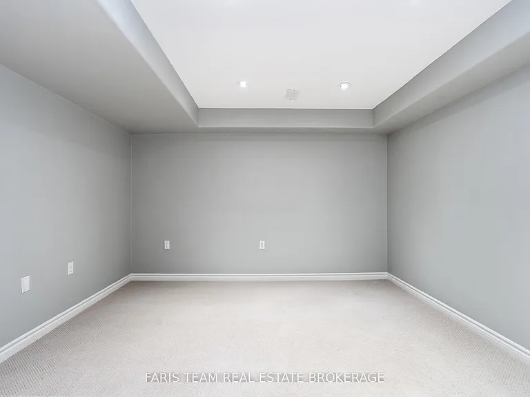 3 Prince William Way — Photo 31