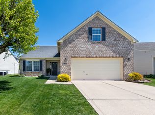 1114 Central Park Blvd N, Greenwood, IN