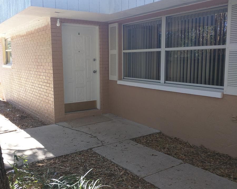 1st image of 3346 Camelot Dr APT A