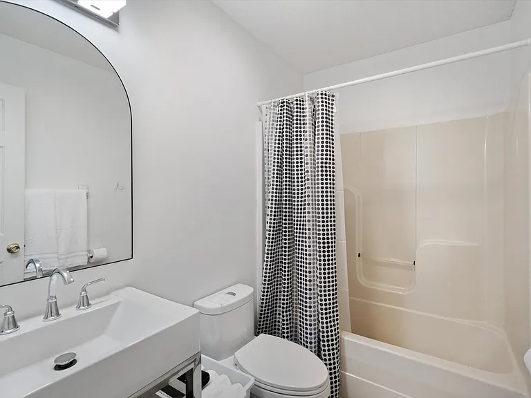 1174 Whitten Rd — Photo 16