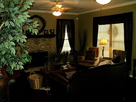 5th image of 11807 Brownwood Dr