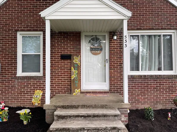 533 Yale Ave, Barberton, OH 44203