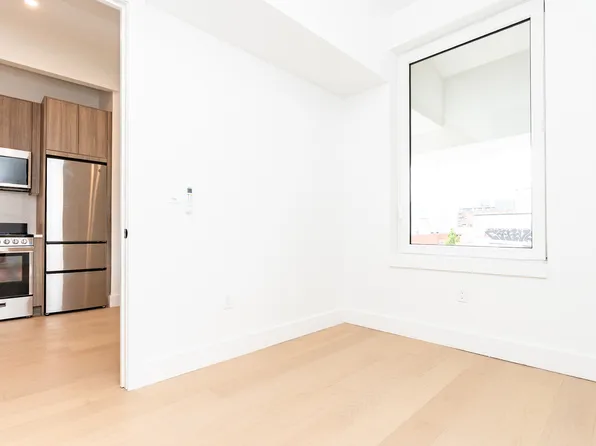 107 South 6th Street image 7 of 13