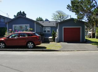 223 13th Ave, Seaside, OR 97138