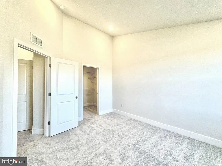 1456 Clingmans Dome Dr — Photo 32