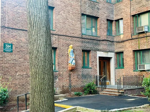 1564 Unionport Road #3D, Bronx, NY 10462