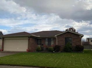 15798 Schultz St, Clinton Township, MI 48038