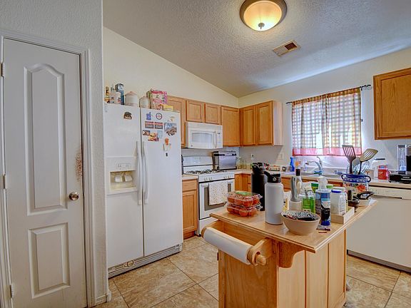 5th image of 101 Avenida Jardin