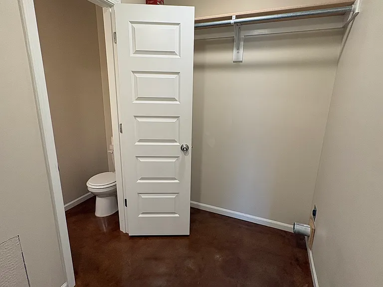 17202 Cerrito Dr — Photo 24