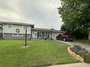 2721 Willow St, Hays, KS 67601