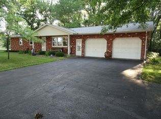 6427 Highbanks Rd, Mascoutah, IL 62258