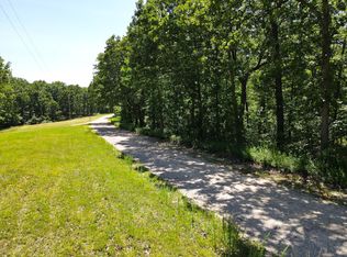 1331 Partridge Dr, Climax Springs, MO 65324