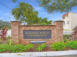 301 N Pine Island Rd APT 121, Plantation, FL 33324