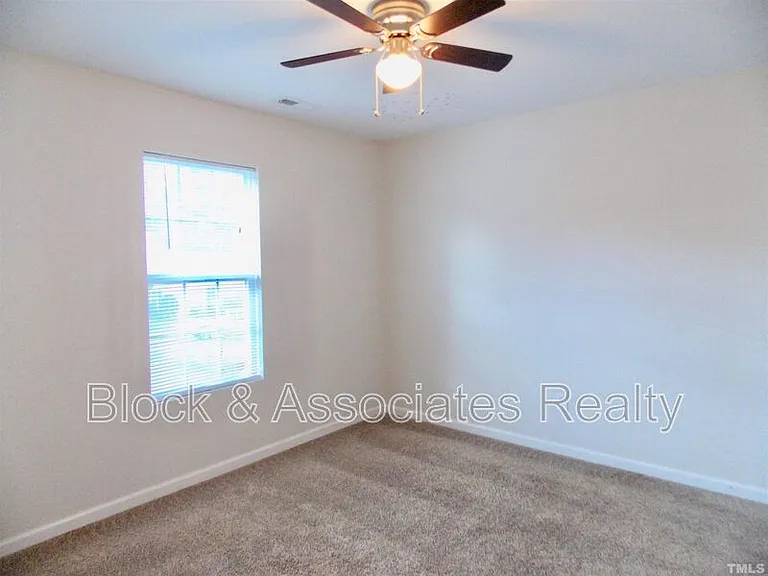 201 Capello Ct — Photo 15