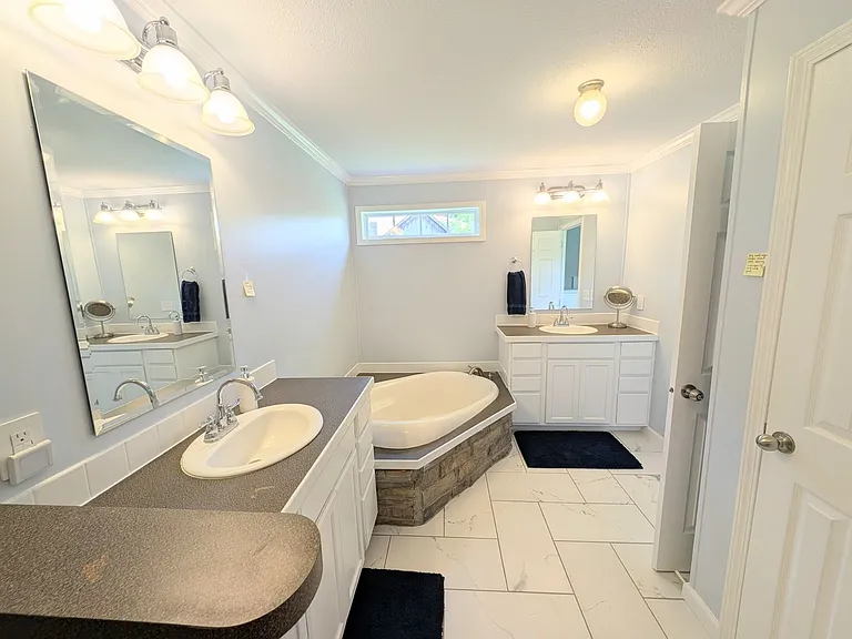 1055 Gunter Corner Rd — Photo 24