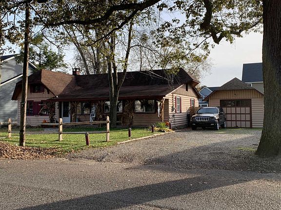2nd image of 2150 Beach Blvd