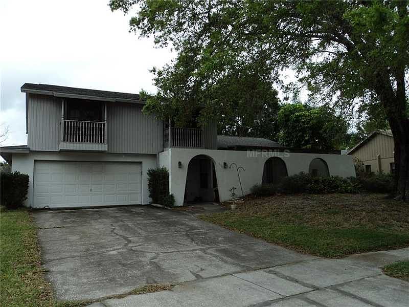 1st image of 16706 Foothill Dr