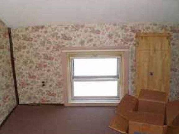 Living room, short wall