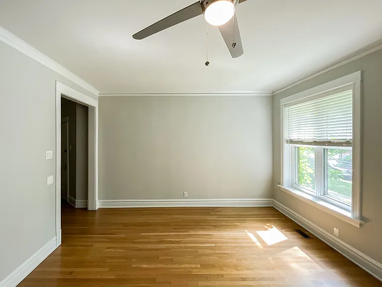 5943 1/2 N Magnolia Ave #1 — Photo 8