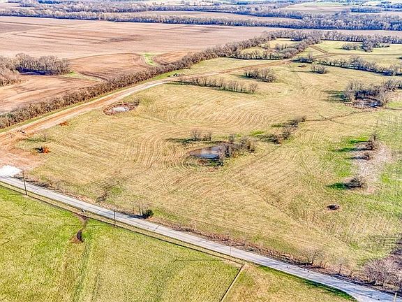 3rd image of 1 Eagle Rdg