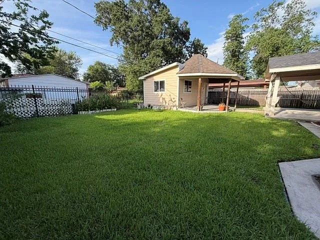 402 Dunwick Ln — Photo 25