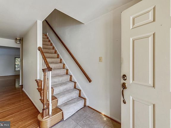 4th image of 4617 Luxberry Dr